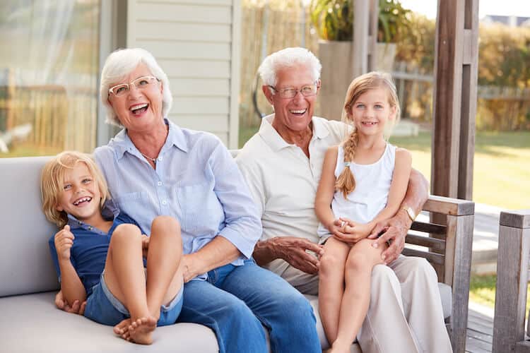 Should You Choose a Retirement Community Near Loved Ones?